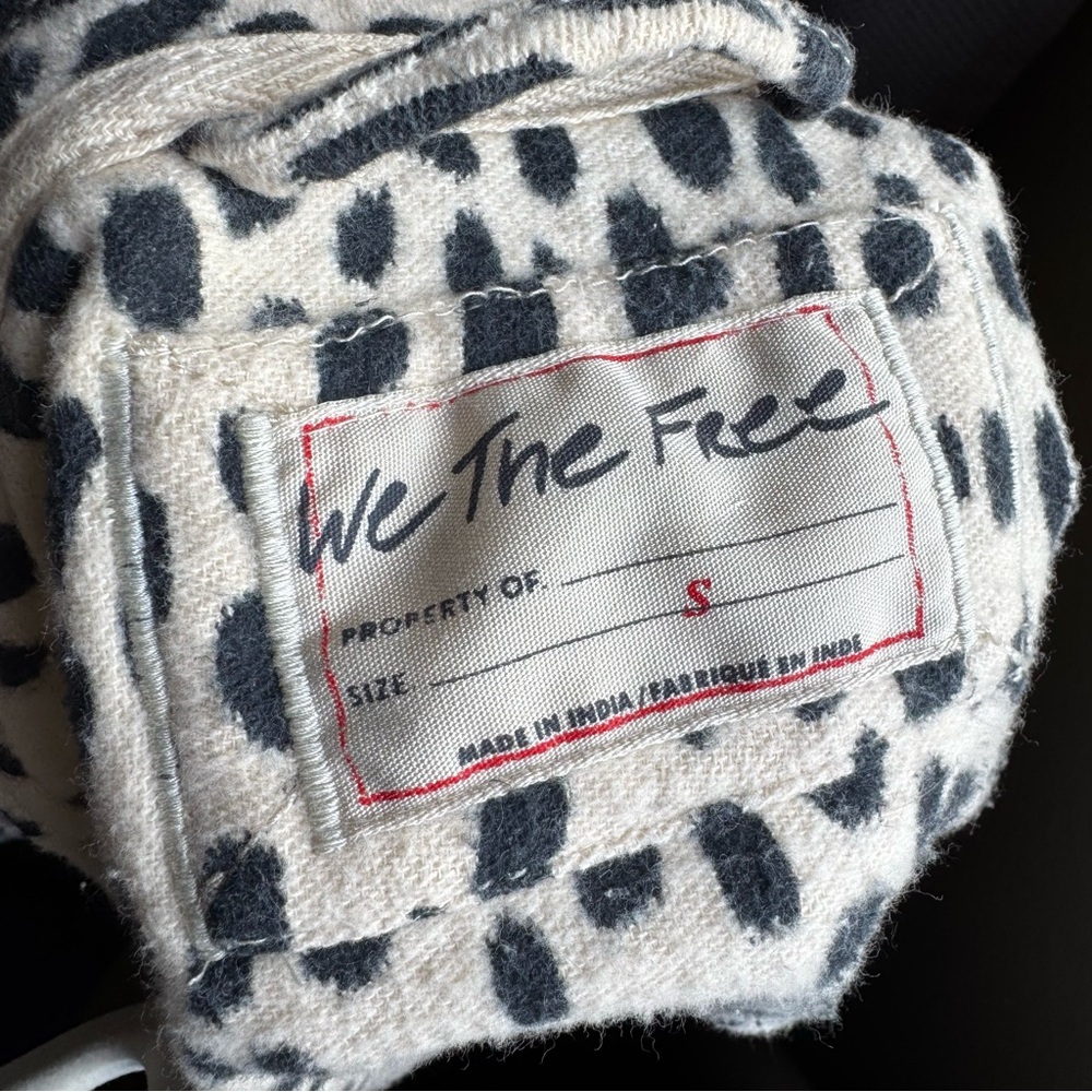 Free People // We The Free Leopard Print Shacket - Black & Cream - Picture 4 of 4